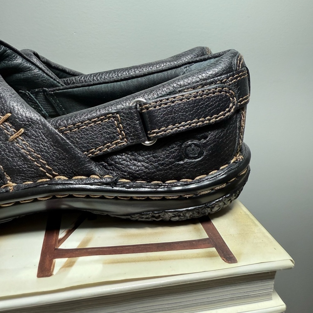 Born Women’s Size 10 Black Leather Slip-On Shoes - Picture 5 of 15